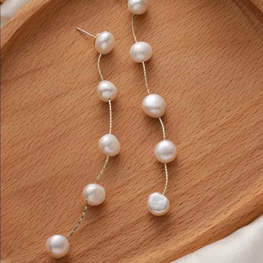 Freshwater pearl long dangle earrings